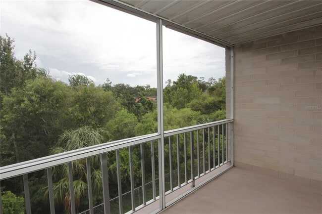 Foto del edificio - 1250 S Denning Dr