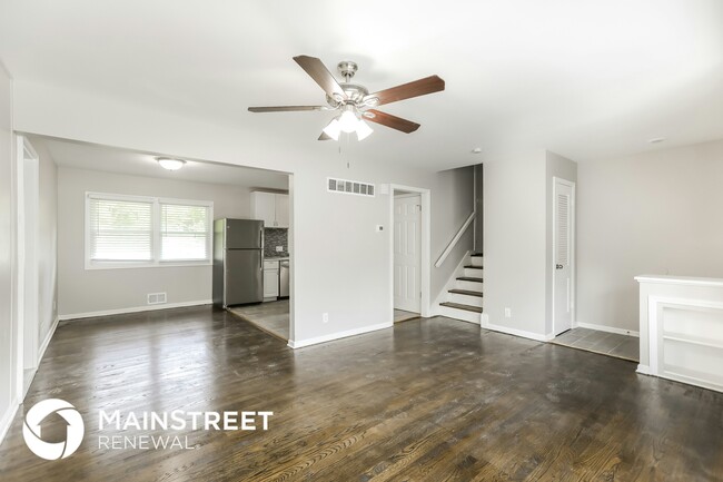 Building Photo - 6311 E 102nd Terrace