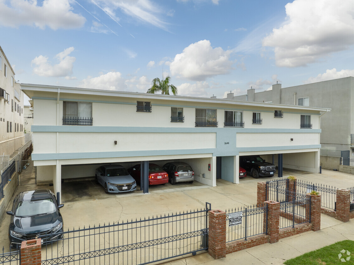 Primary Photo - Lido Apartments - 3648 Westwood Blvd