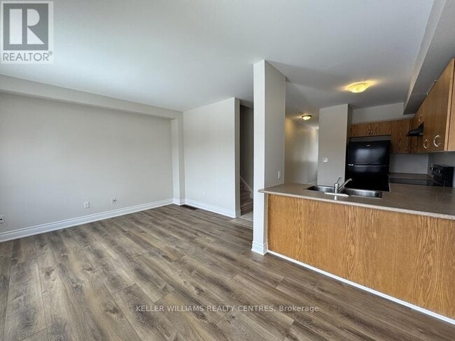 Building Photo - 175 Stanley St.