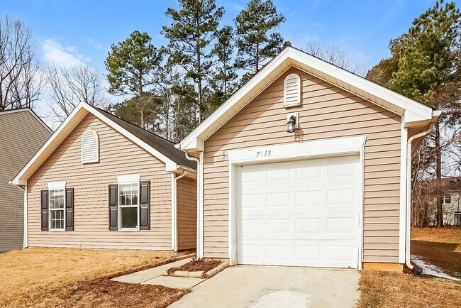 Foto del edificio - 7013 Sunman Rd