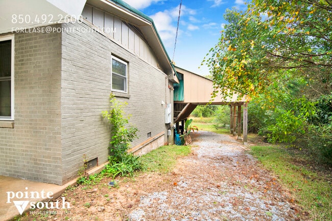 Foto del edificio - 18870 Highland Dr