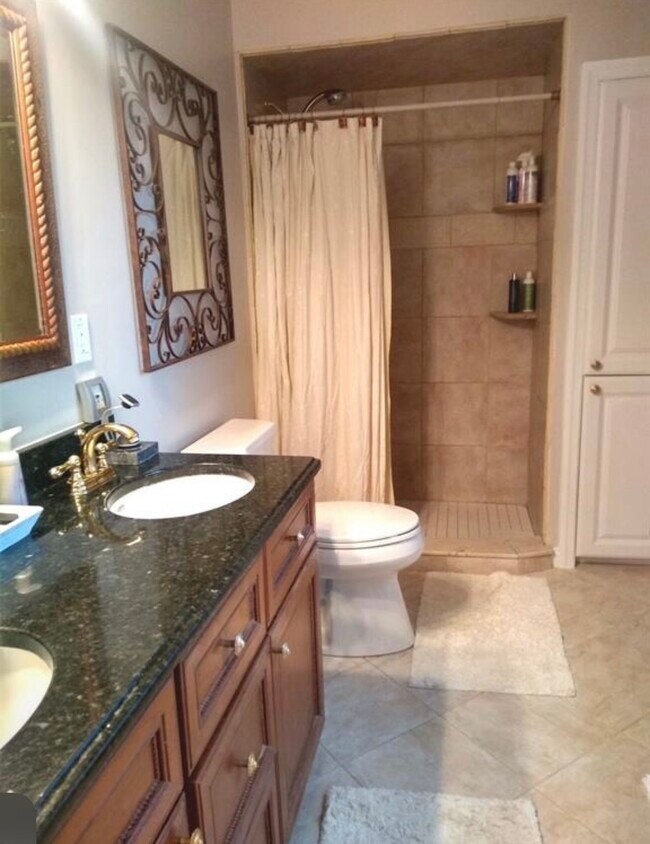 Foto del edificio - 42744 Shortridge Dr