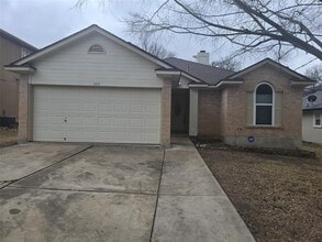 Building Photo - 103 Hummingbird Ct