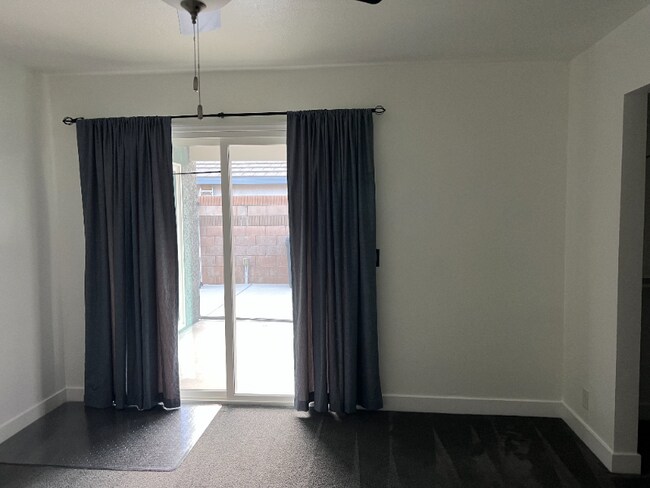 Foto del edificio - 3535 W Ave J15