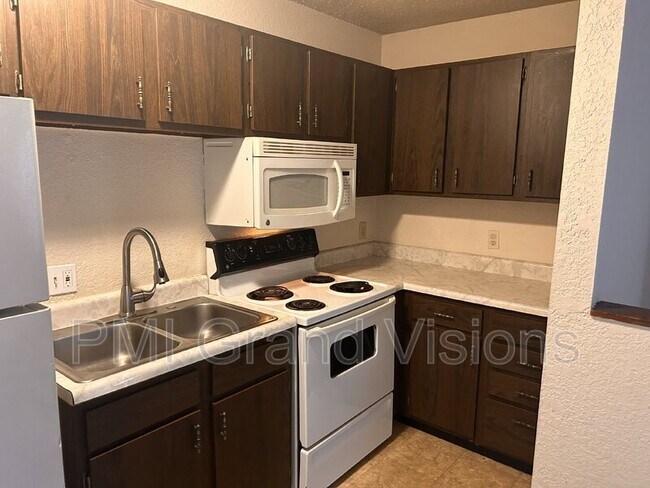 Foto del edificio - 1305 18th St