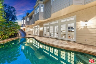 Building Photo - 515 S Westgate Ave