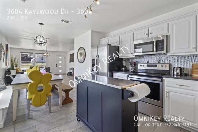 Foto del edificio - 3604 Kayewood Dr