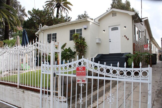 Foto del edificio - 620 Brittania St