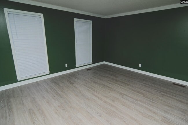 Foto del edificio - 123 Valley Springs Rd