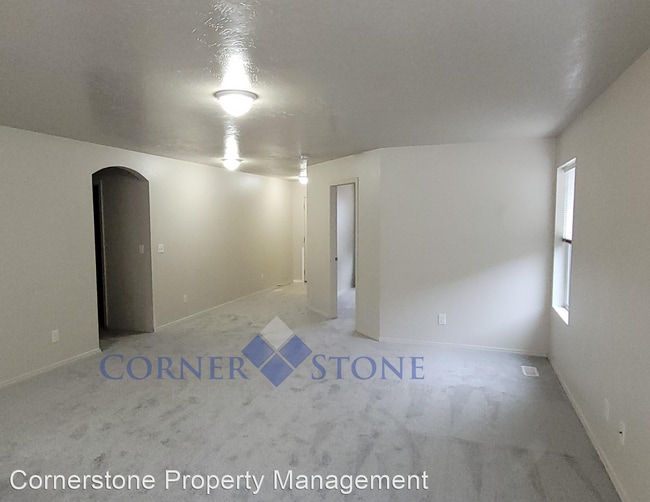 Building Photo - 3 br, 2 bath House - 1770 W Bayeux Dr.