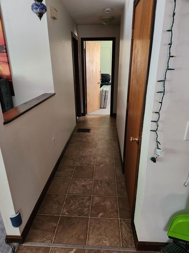 Pasillo - 15 Shannon Dr