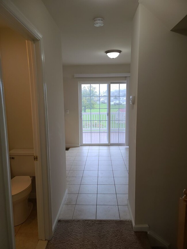 Foto del edificio - 3 Bedroom Townhome for Rent in Waynesboro