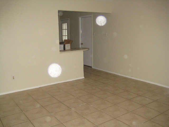 Foto del edificio - 821 Quinette Dr