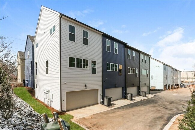 Foto del edificio - 776 Metropolitan Pkwy SW