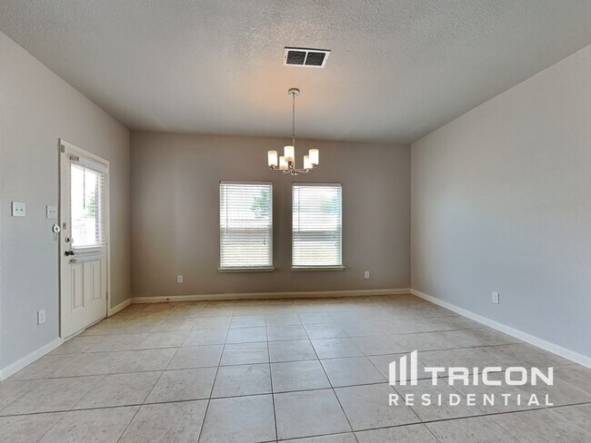 Foto del edificio - 4225 Elderberry St