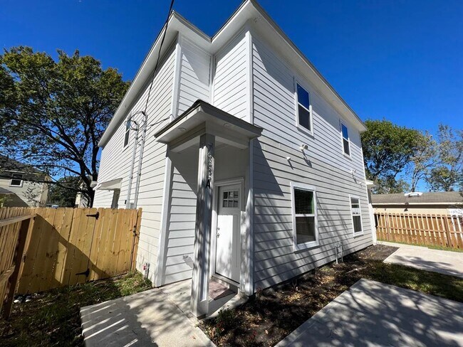 Foto del edificio - 7922 Jester St