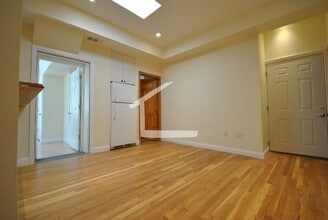 Building Photo - 1801 Beacon St