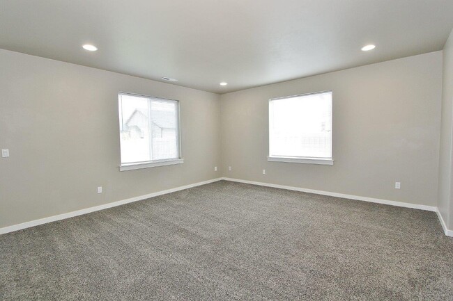 Foto del edificio - 12352 W Irving St