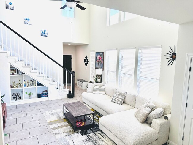 Building Photo - 3 Bedroom Single Family Home in Austin clo...