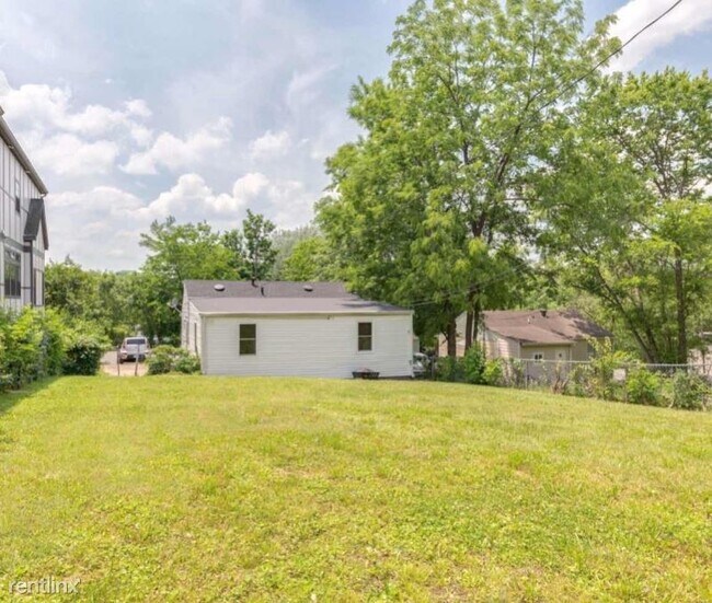 Building Photo - 3 br, 1 bath House - 707 S 15th Street