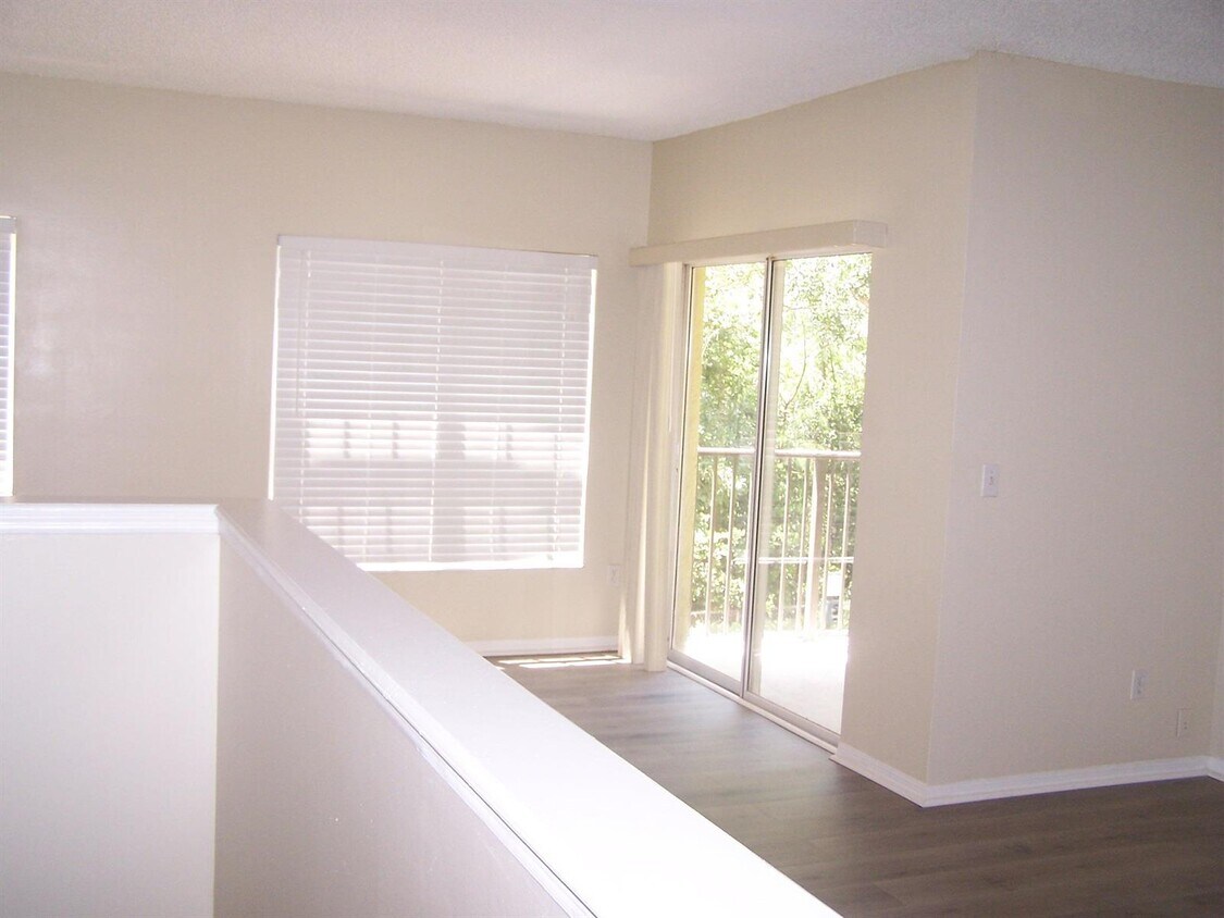 Foto principal - 10360 Fox Trail Rd S