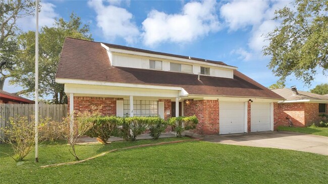 Building Photo - 737 E Brown Ln