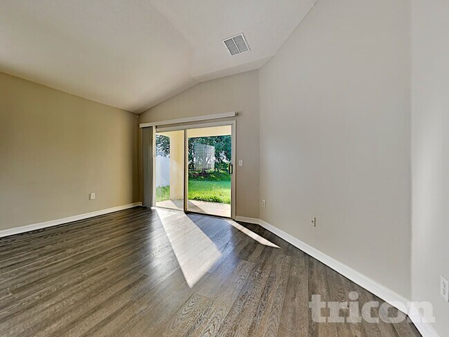 Foto del edificio - 31420 Triborough Dr