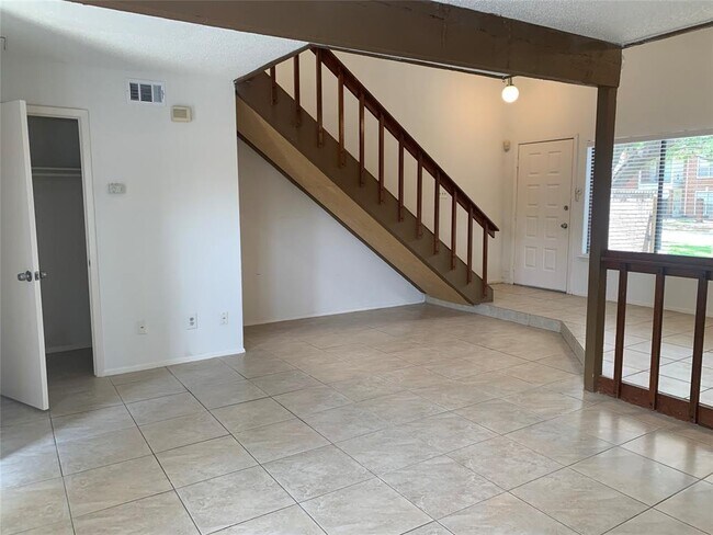 Foto del edificio - 3038 Windchase Blvd