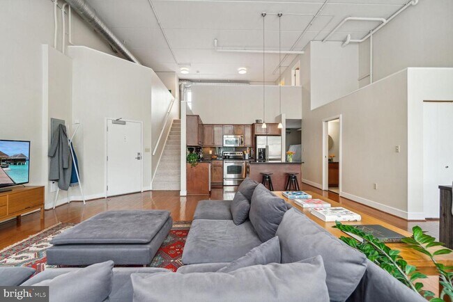 Building Photo - 8322 Fenton St