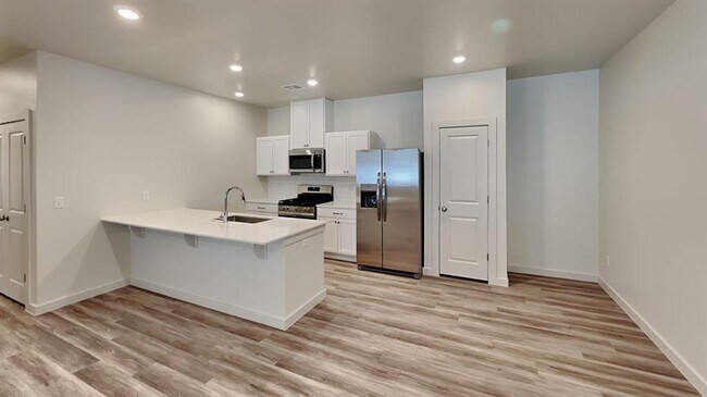 Foto del edificio - 3810 Franks Wy