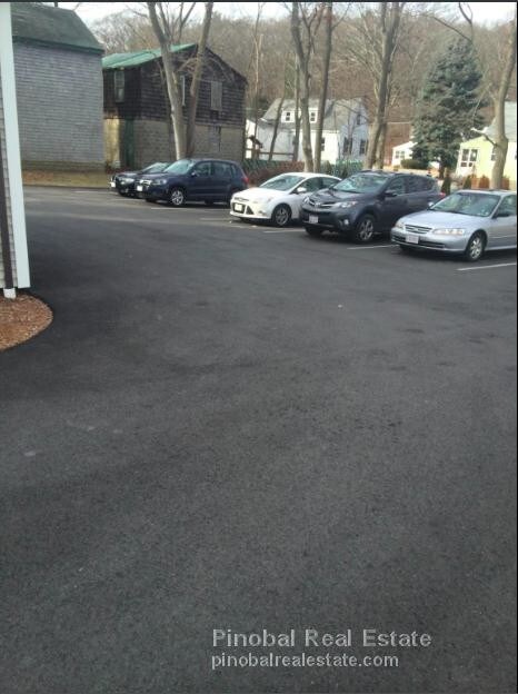 Building Photo - 253 South St