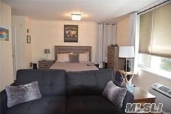 Foto del edificio - 5440 Little Neck Pkwy