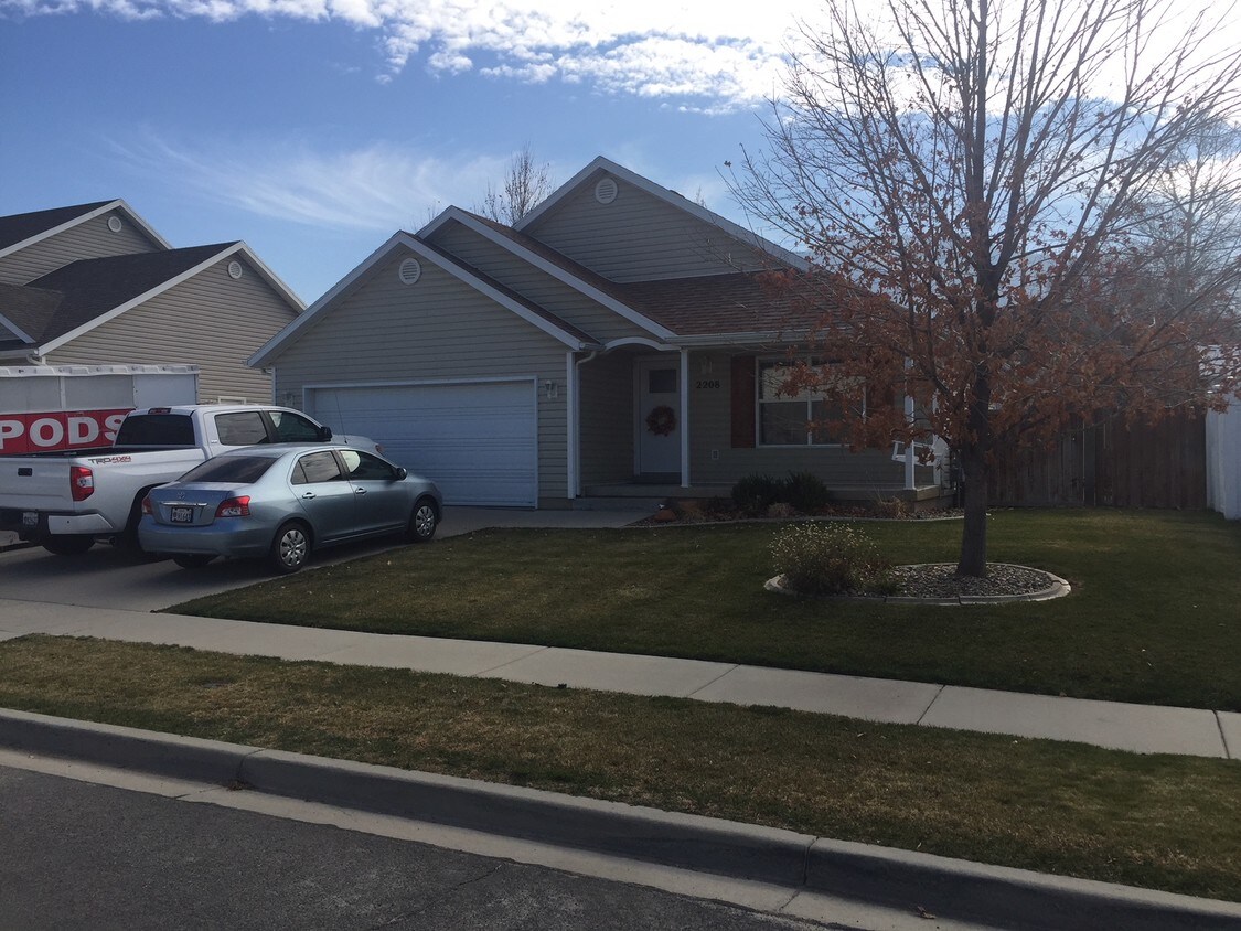 Foto principal - 2208 E 1480 S