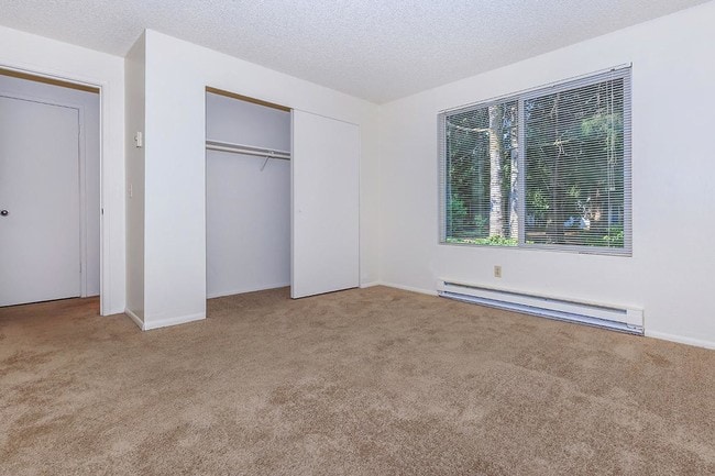 Building Photo - Abalon Pointe Apartments
