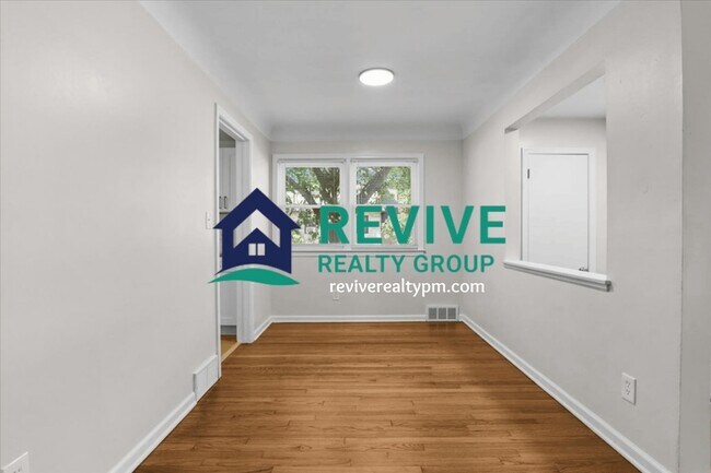 Foto del edificio - 5317 Yorkshire Rd