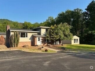 Building Photo - 3622 US-9