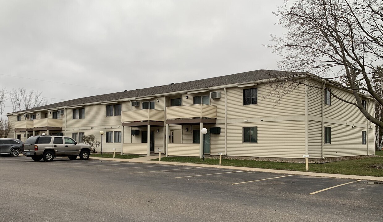 Exterior of complex. - 2114 Valleyhigh Dr NW