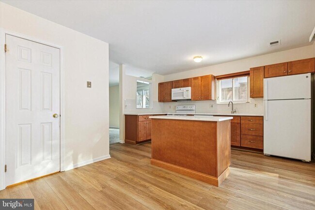 Foto del edificio - 23 Flintlock Ln