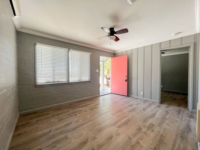 Foto del edificio - One of The Best One Bedroom Apartment in Town