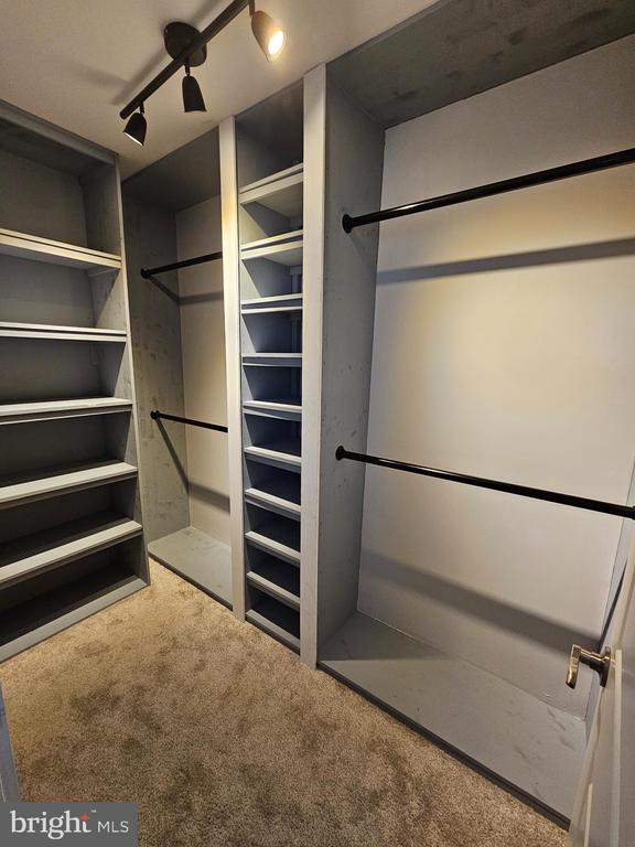 Building Photo - 1614 Grove Chestnut Rd