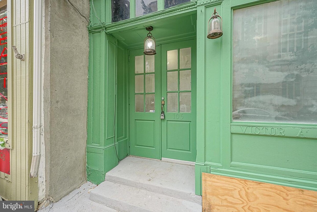 105 S 2nd St Unit 1ST FLOOR, Philadelphia, PA 19106 Apartment for