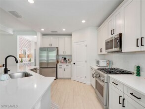 Building Photo - 16356 Viansa Wy