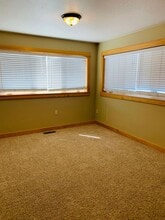 Building Photo - 4852 Kendrick Pl