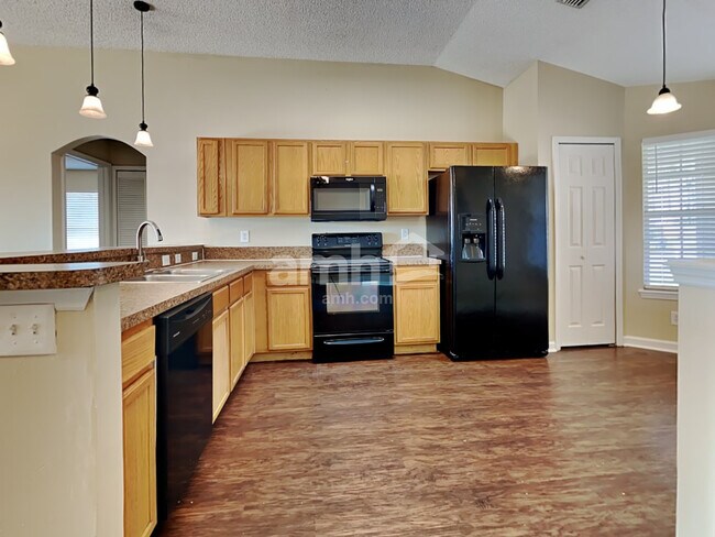 Foto del edificio - 2523 Sandhaven Ct