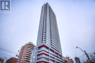 Building Photo - 159 Dundas St E