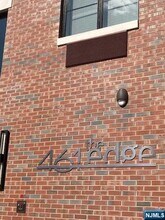 Building Photo - 461 Palisade Ave