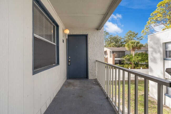 Building Photo - Conveniently Located 1 Bedroom, 1 Bath Apartment Near Downtown Orlando!