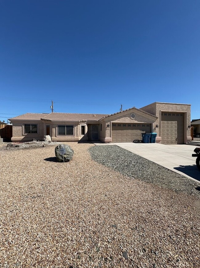 Building Photo - 410 Acoma Blvd N