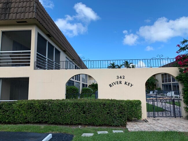Foto del edificio - 342 Southwind Dr